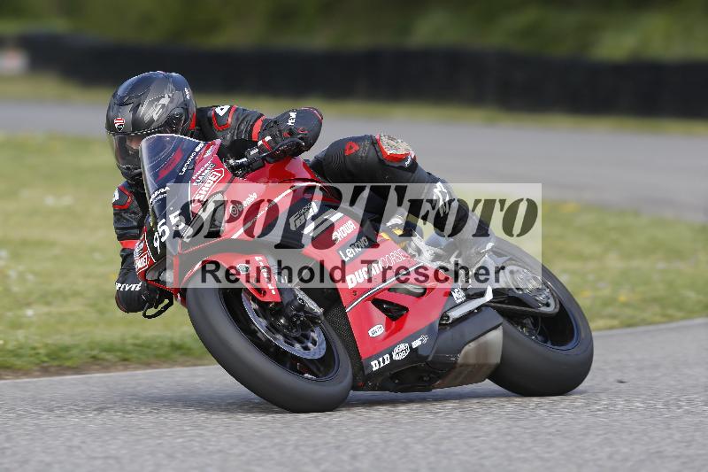 /Archiv-2025/08 20.04.2025 Speer Racing ADR/Gruppe gelb/955